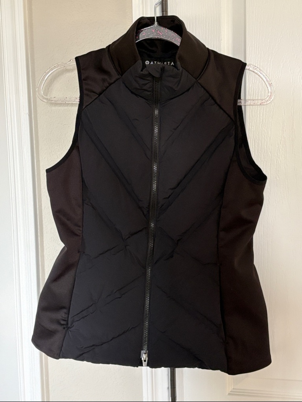 Athleta Inlet Vest - black